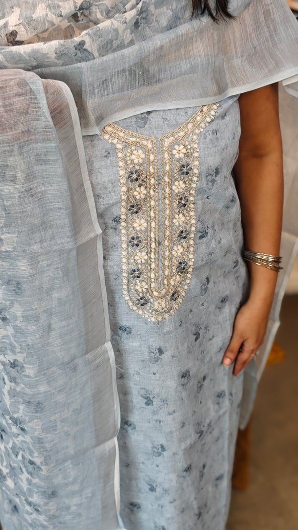 Blue linen embroidered suit