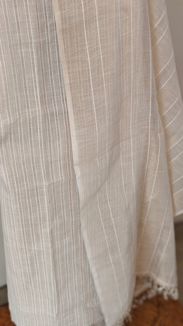 Off white tissue linen suit