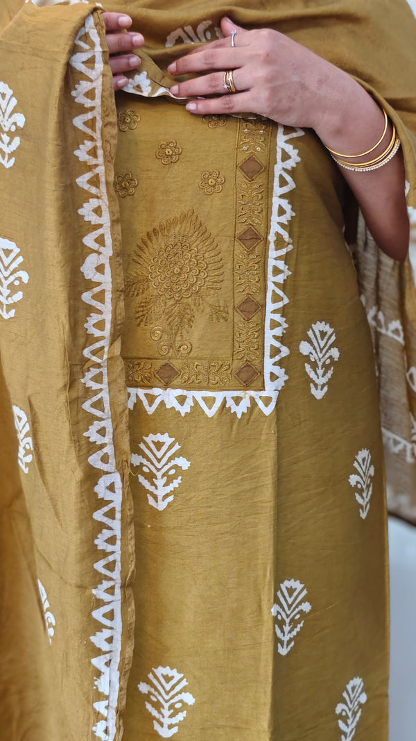 Mustard brown flex chanderi suit