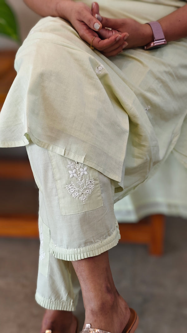 Pastel green kaftan sleeve kurthi set