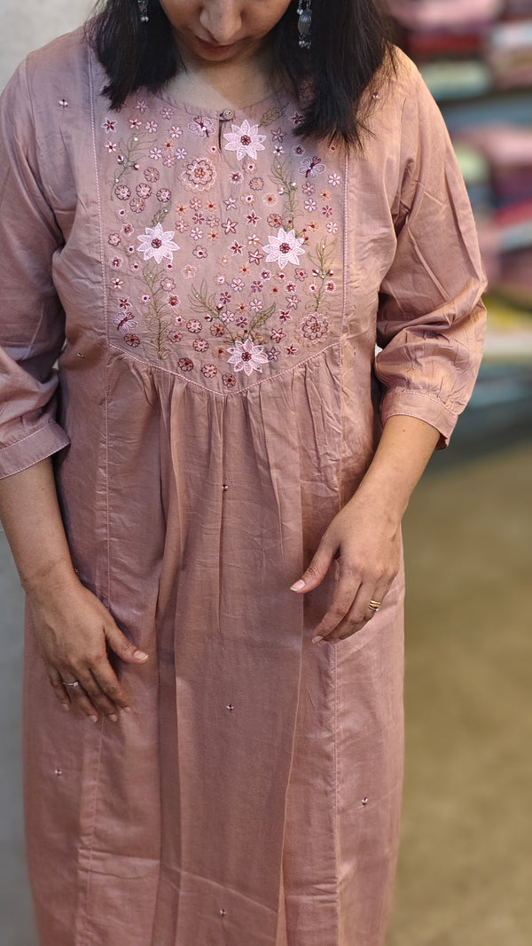 Dusty pink embroidered cotton coord set