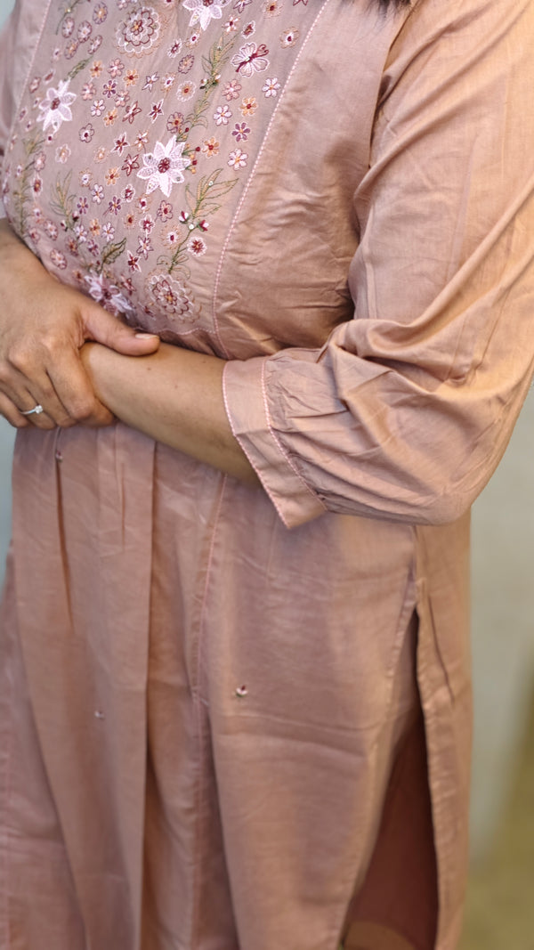Dusty pink embroidered cotton coord set