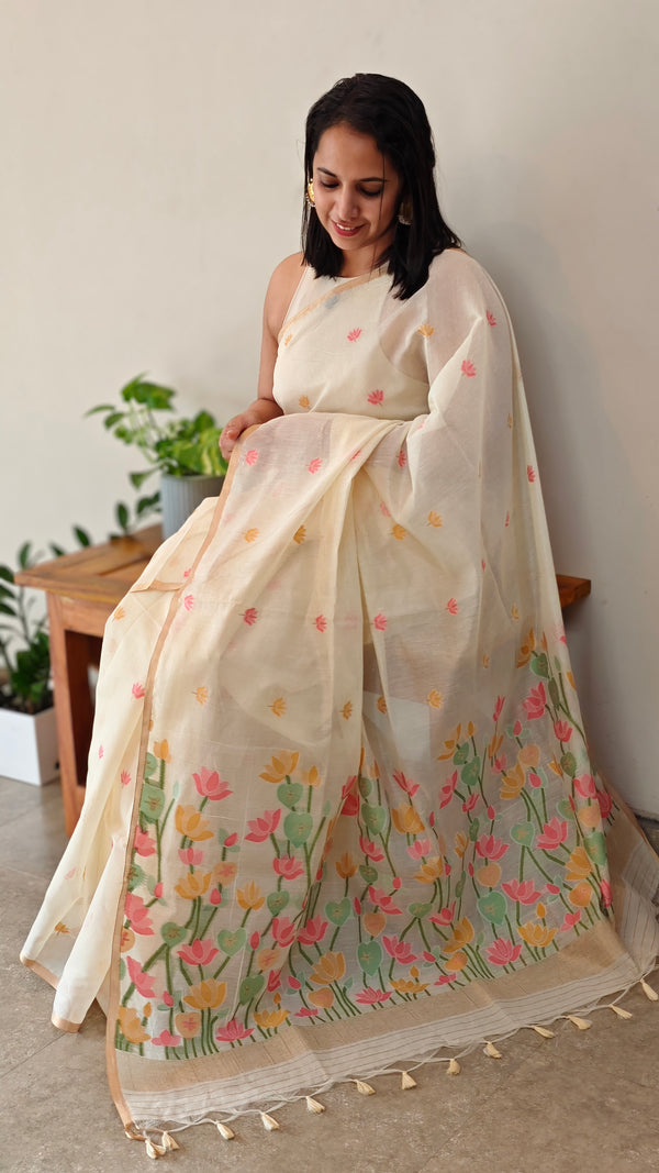 D311 - Cream Jamdani saree