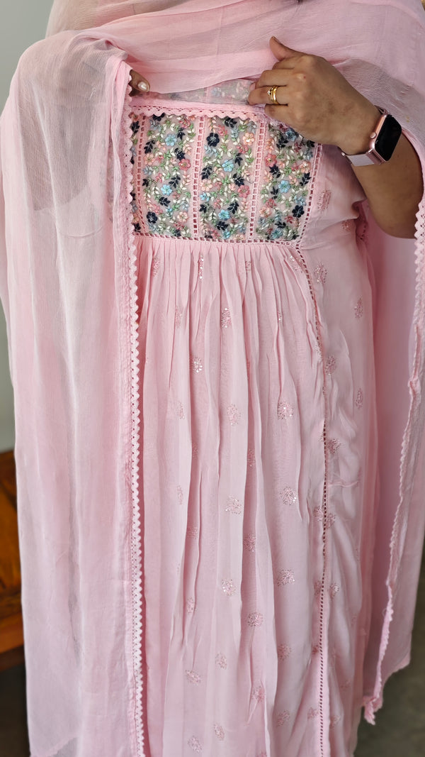 R570 - Pink pleated georgette suit