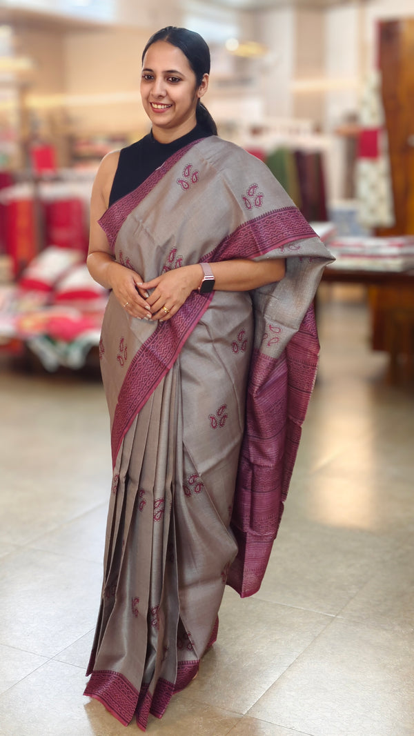 RT33 - Grey and wine block printed tussar silk saree