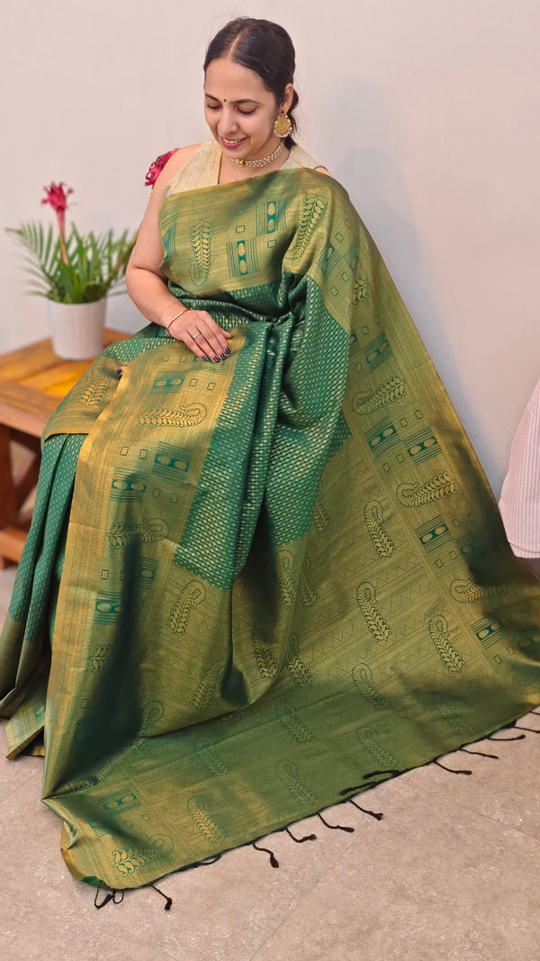 Dark green banarasi kanchipuram saree