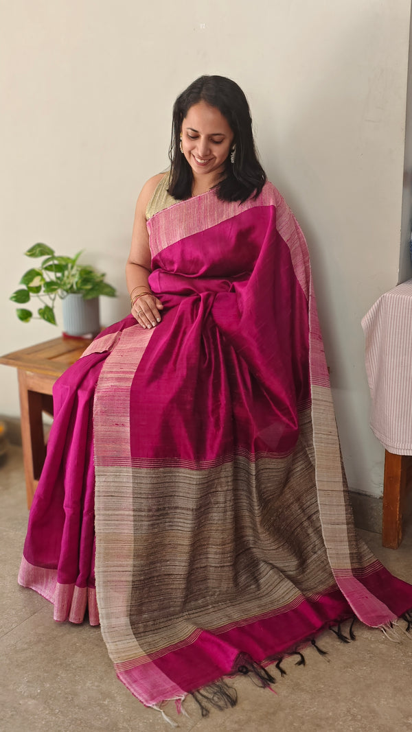 Deep magenta raw silk saree - SRW65