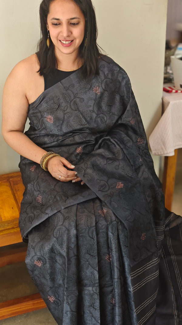 Black lined tussar silk saree