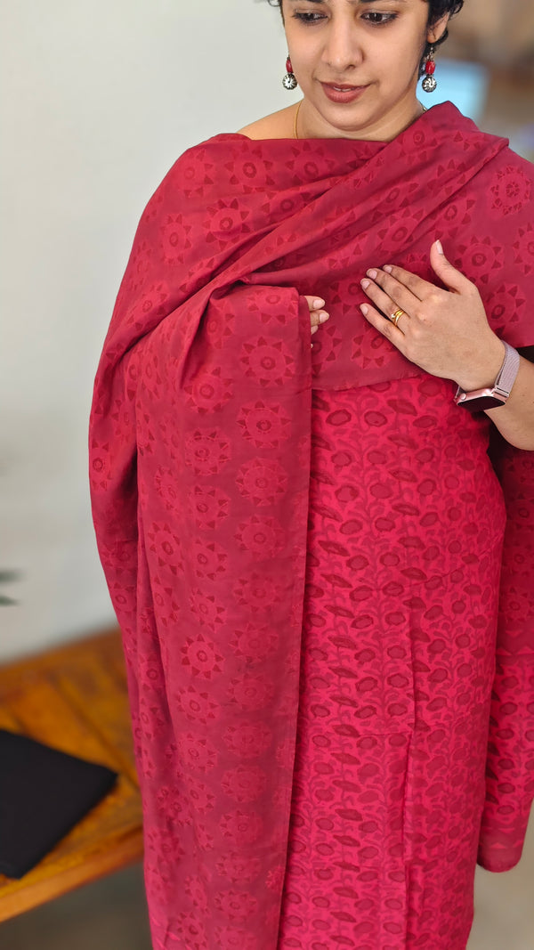 394D - Dark pink modal cotton suit