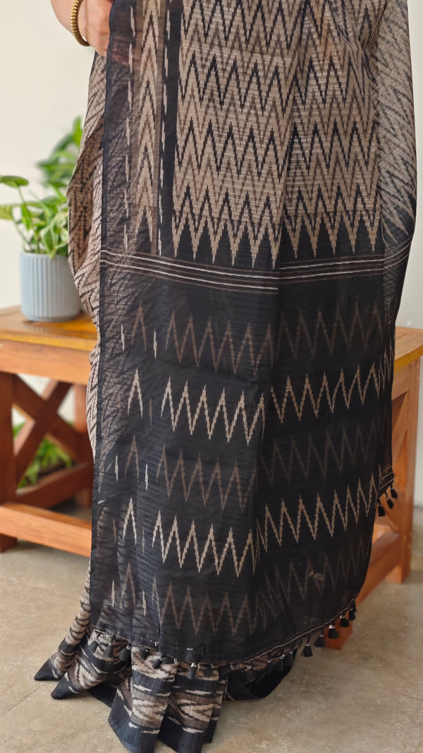 Black and beige blended linen saree