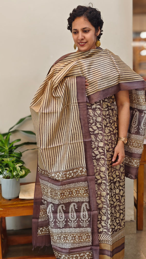 Dark mauve and off white printed tussar silk suit