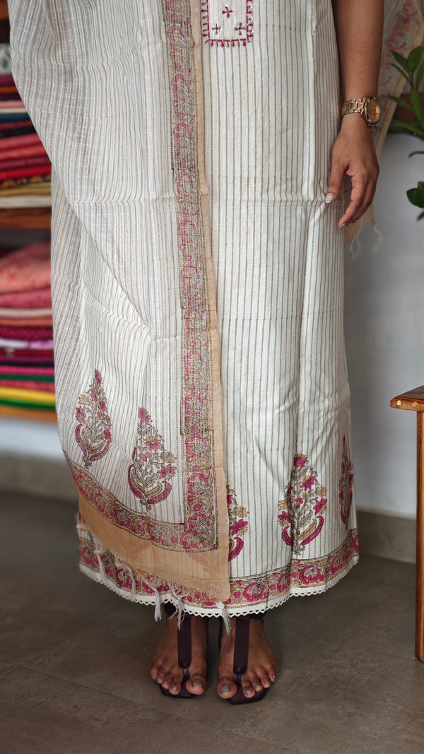 Cream and pink Linen cottton suit - DL72