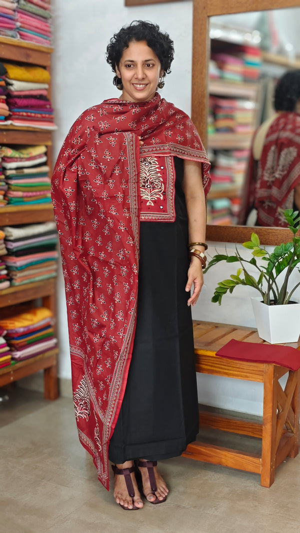 Black and Red Printed Cotton Suit