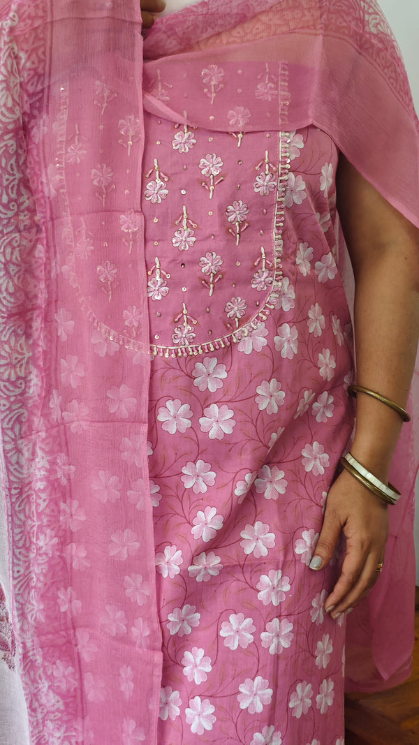 Lilac printed cotton suit with chiffon dupatta - XC33