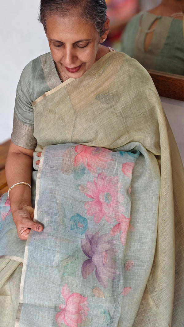 Green and Teal Printed Tissue Linen Saree - DMA37