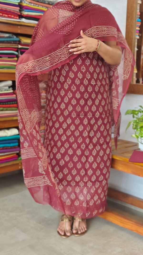 Maroon Block Printed Kota Doria Suit - GD331