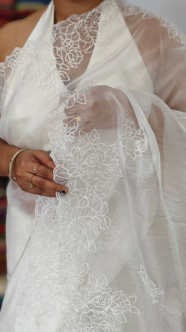Milky White Crushed Organza Saree - R4311