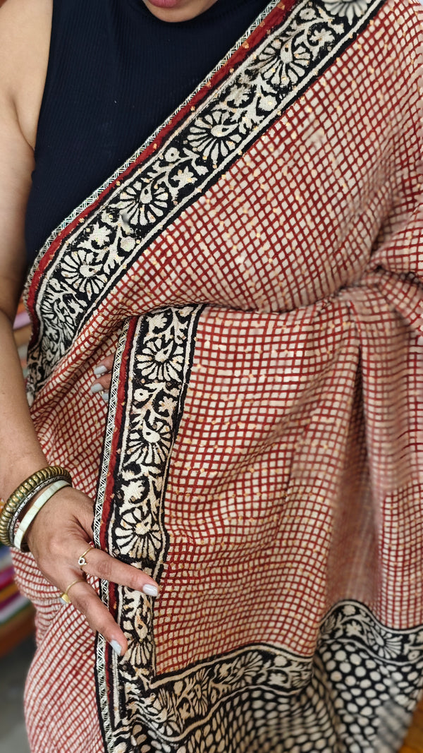 Brick Red and cream block printed Crepe Linen Saree - 4929