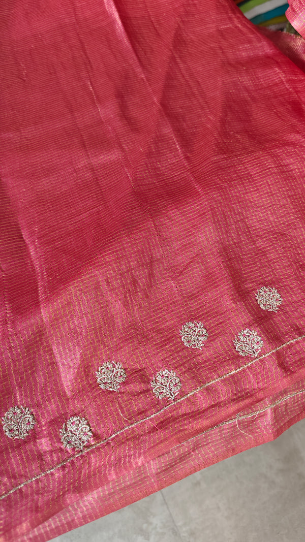 Rustic Peach Zari Checked Tussar Silk Saree - NZ91