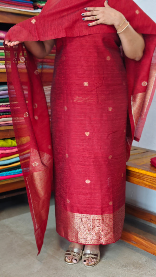 Chilli Red Semi Raw Silk Banarasi Suit - 67A1 - A