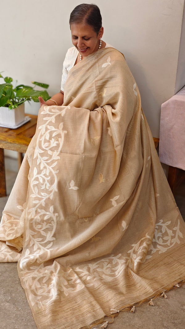Beige linen jamdani saree