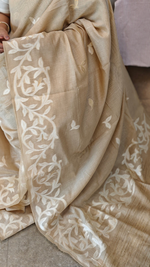 Beige linen jamdani saree
