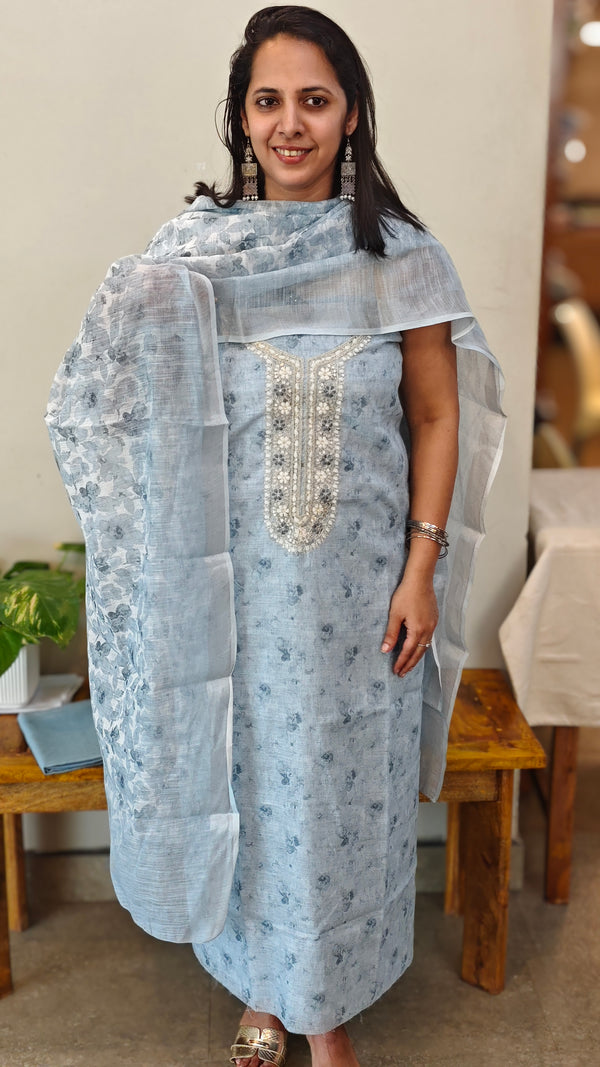 Blue linen embroidered suit