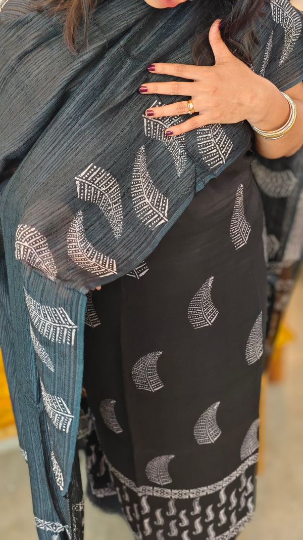 Black block printed suit