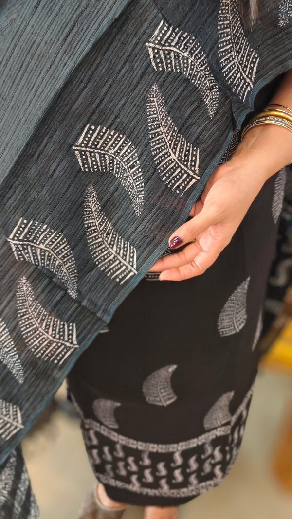 Black block printed suit