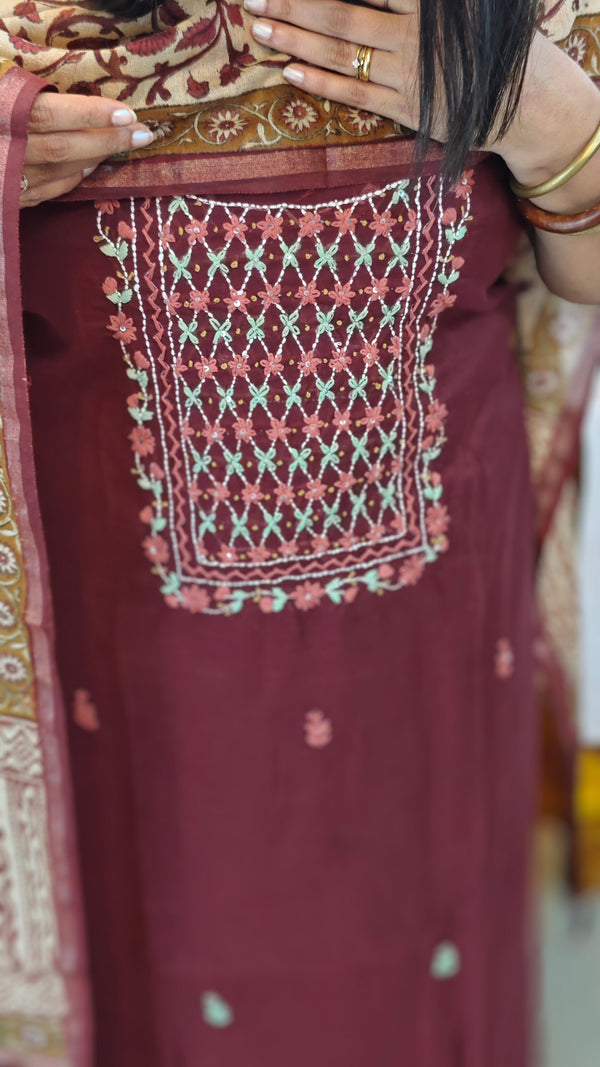 2XCH - Maroon Chanderi suit