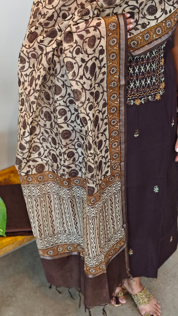2XCH - Brown chanderi suit