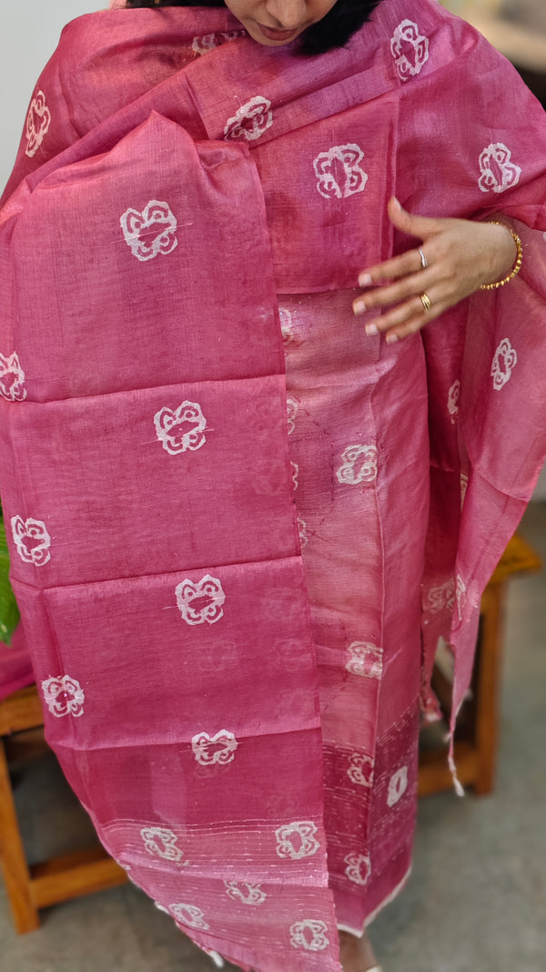 Shaded Deep pinkbatik printed Tussar silk suit