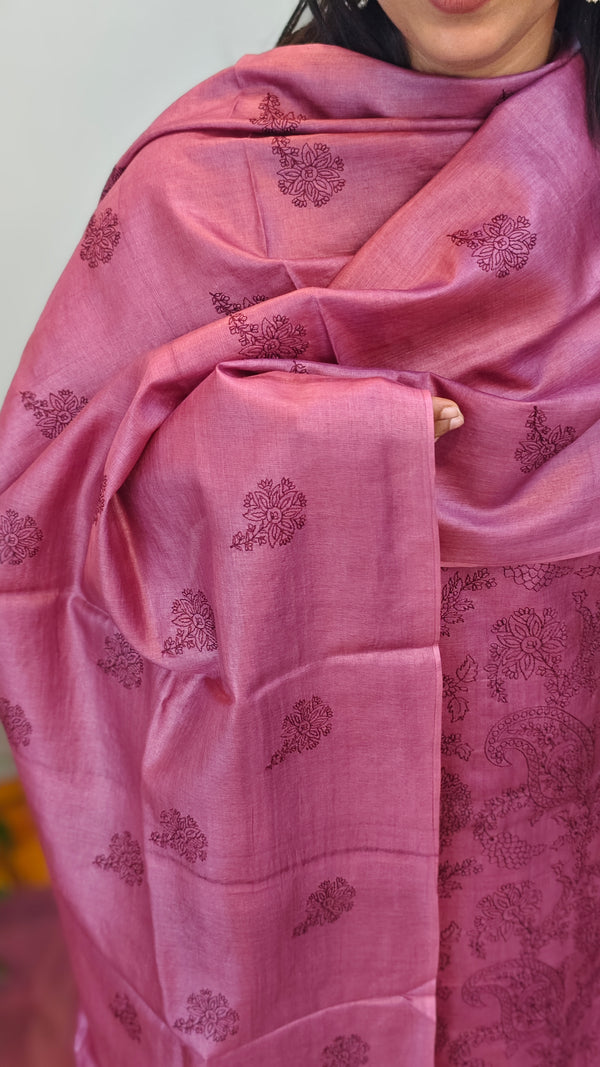 ET31 - Mauve embroidered tussar silk suit