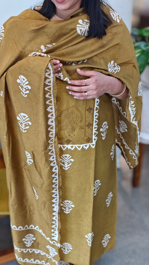 Mustard brown flex chanderi suit