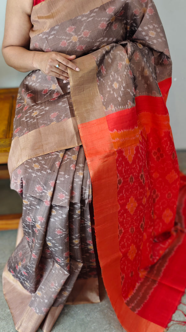 TRH23 Taupe and Red Raw silk Saree