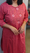 Pink embroidered kurti set