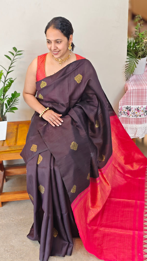 Dark brown and deep pink raw silk saree - SRW6_4