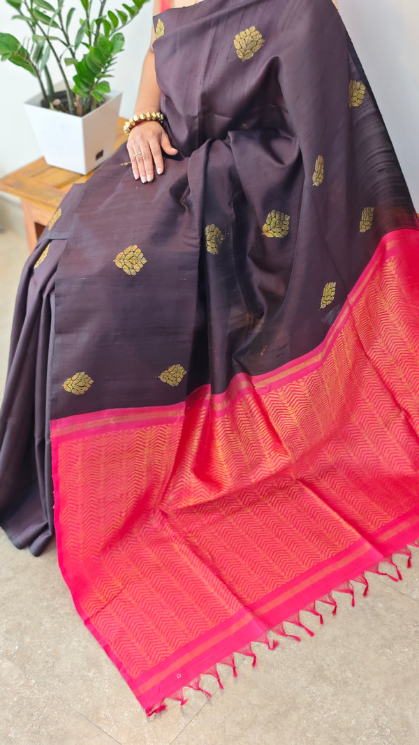 Dark brown and deep pink raw silk saree - SRW6_4