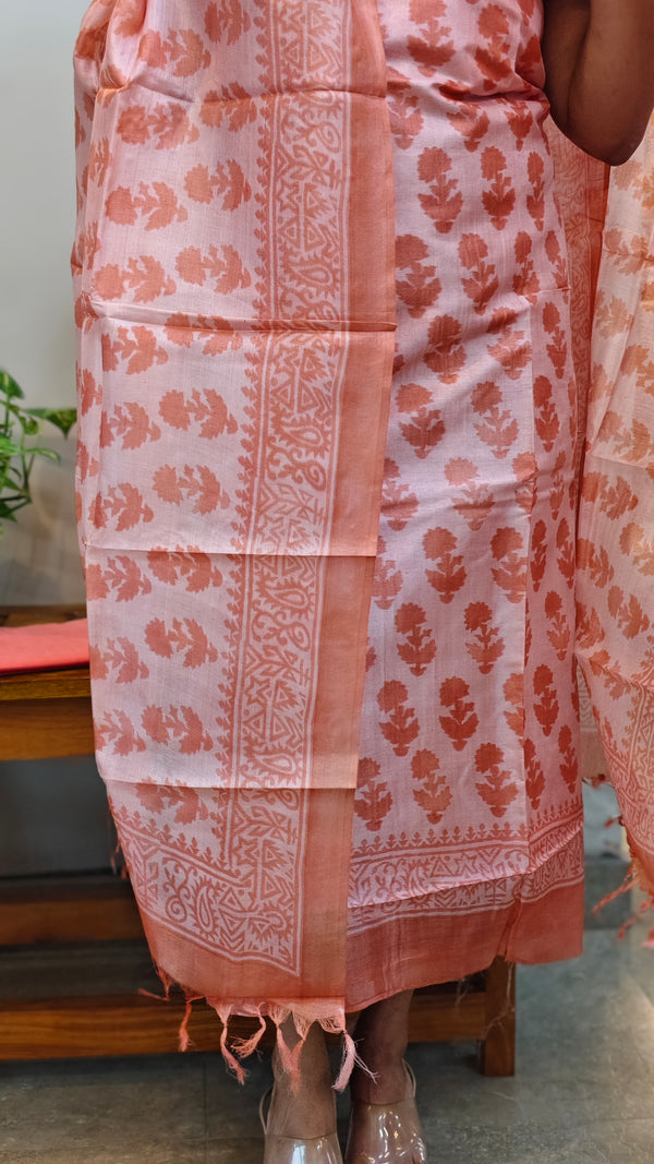 Peach block printed tussar silk suit