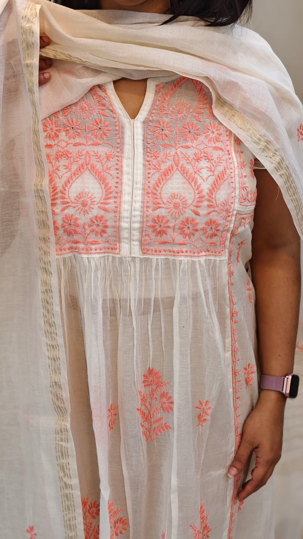 Peach on off white mul chanderi suit