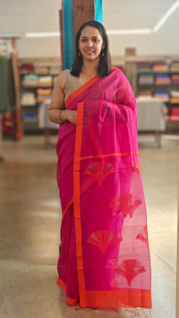 Pink and orange muslin saree