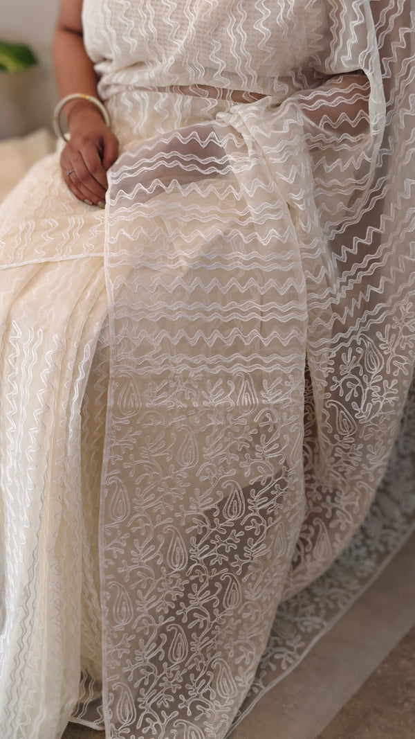 Cream printed organza saree with aari embroidery - 5912