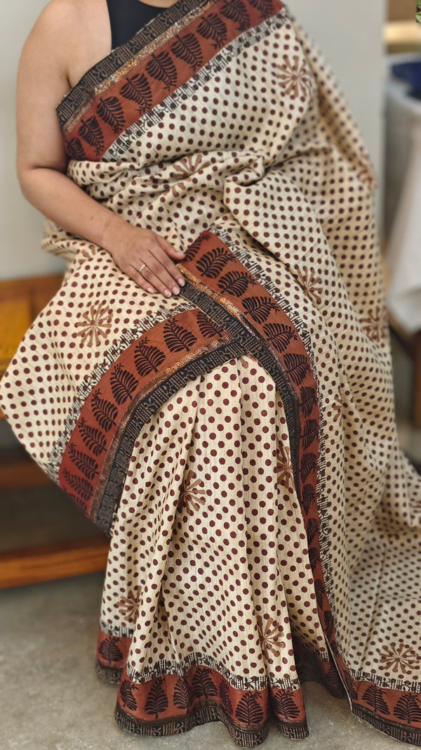 Beige jute silk saree