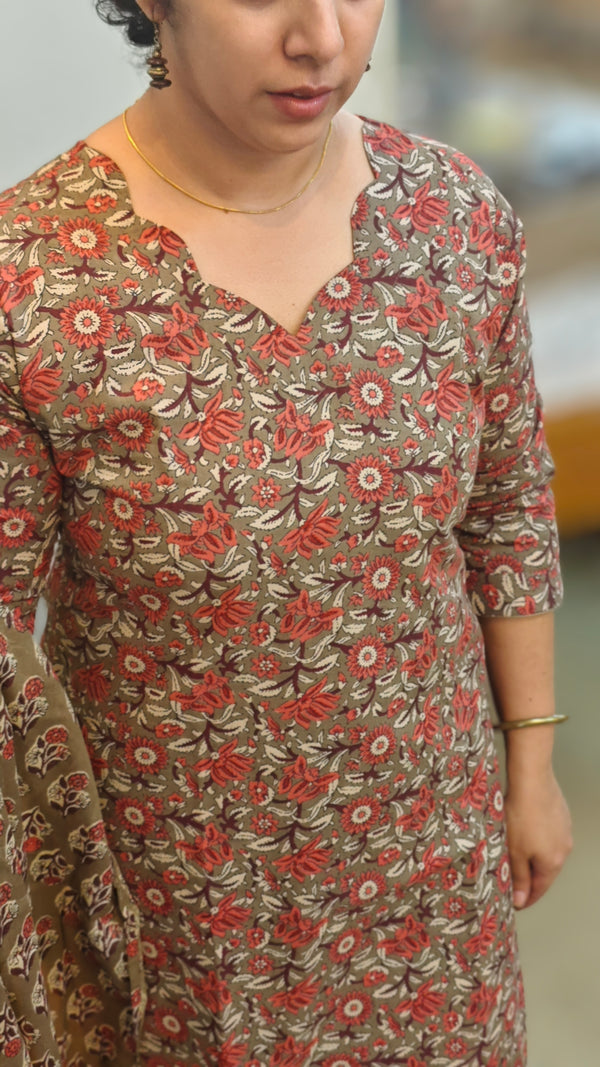Printed cotton kurti set