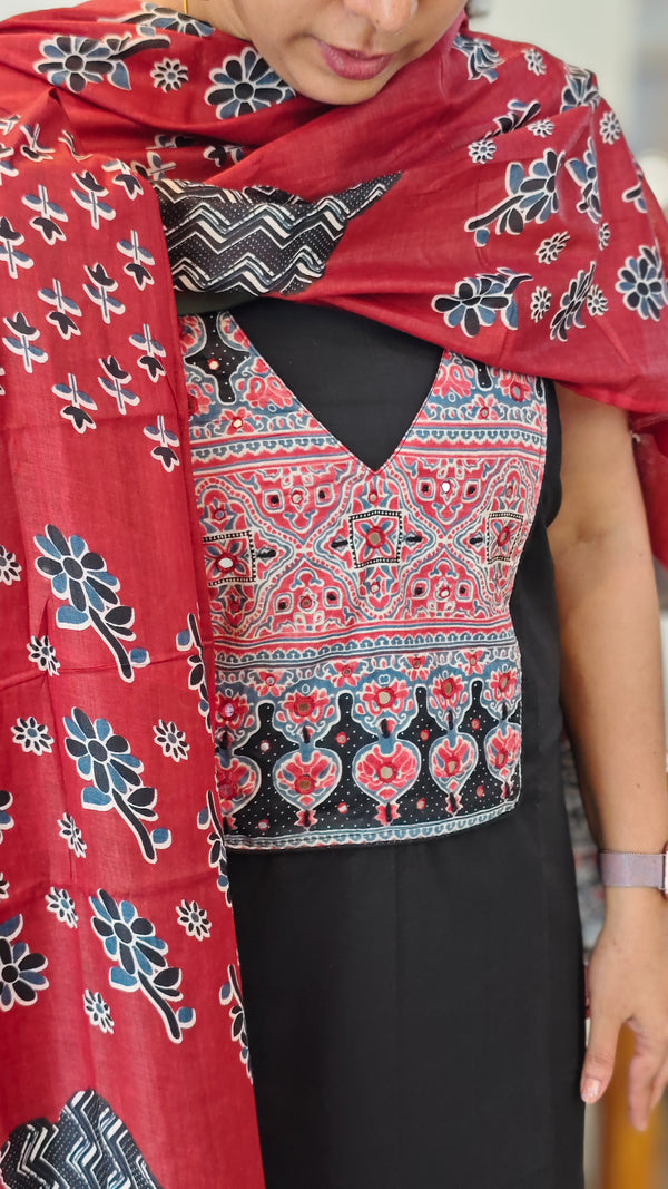 Black and red cotton suit