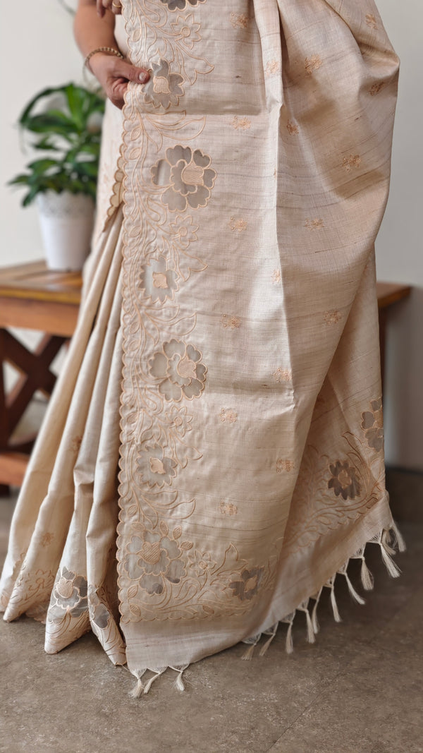 Beige Handloom Desi tussar silk applique saree