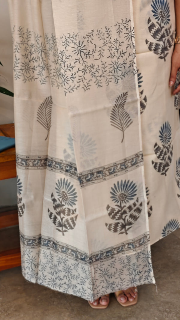 Off white Block printed Chanderi suit