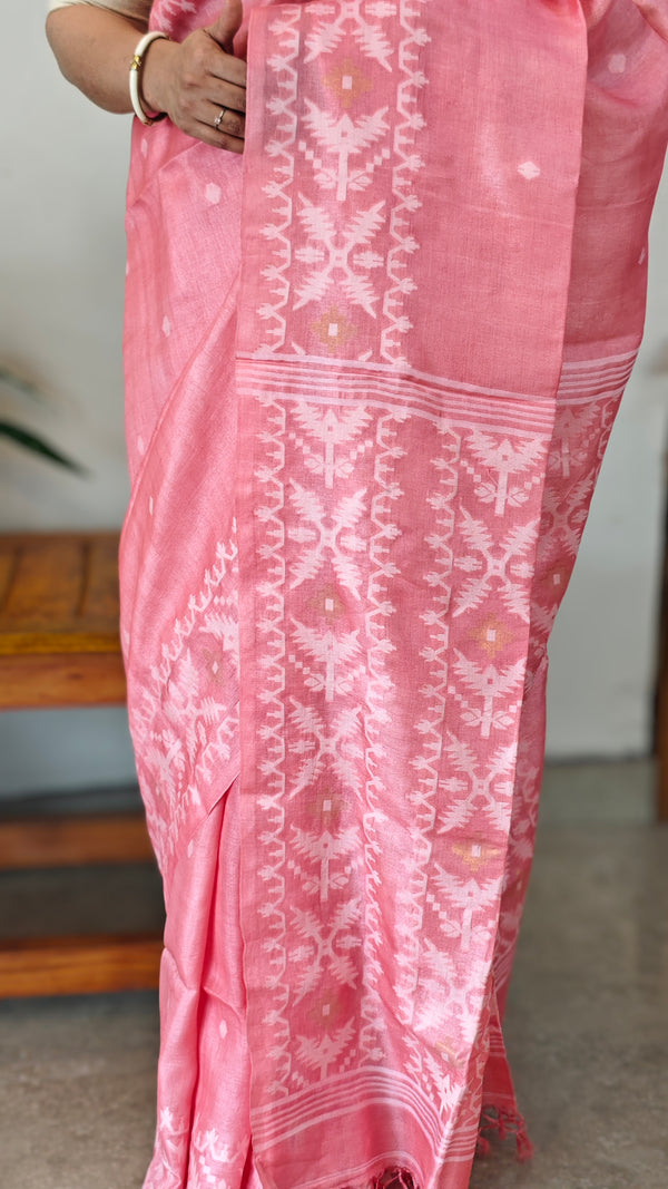 Light peach tussar jamdani saree - ZE38
