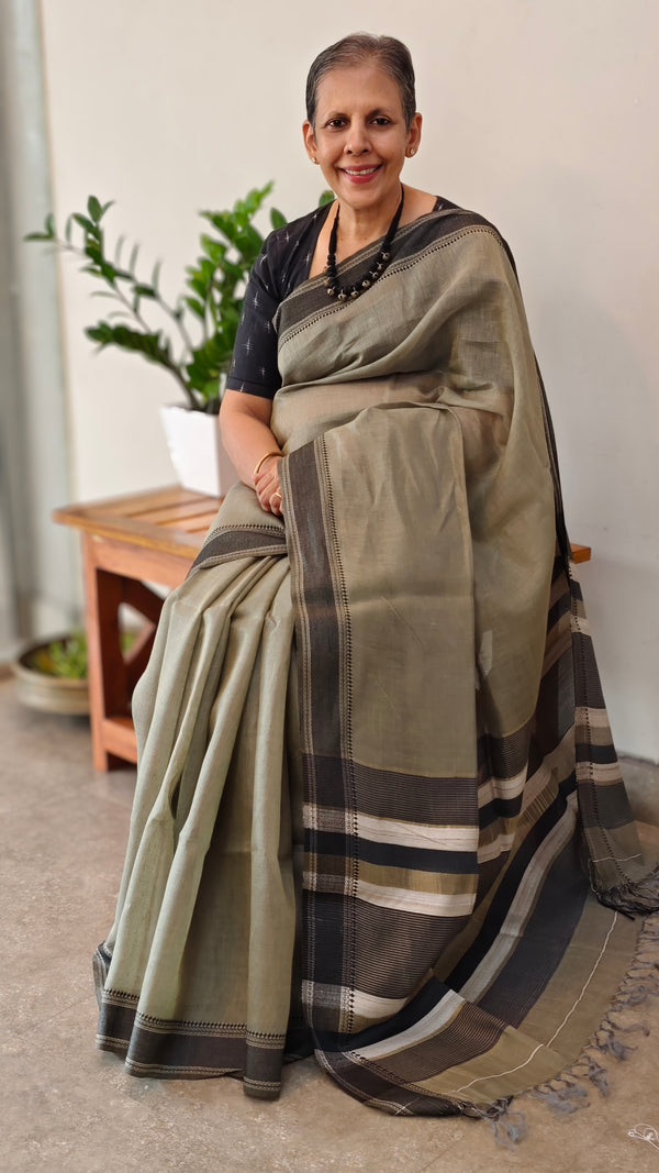 Light grey Linen silk saree - DR42