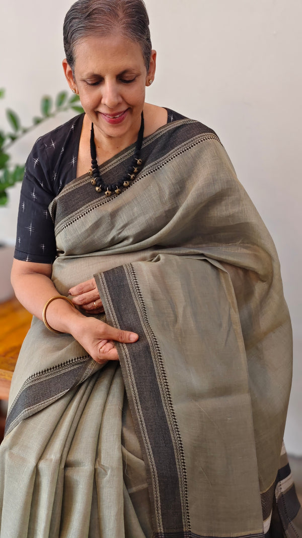 Light grey Linen silk saree - DR42